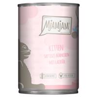 Ekonomické balenie MjAMjAM Kitten 24 x 400 g  - šťavnaté kuracie mäso s lososovým olejom