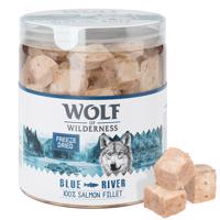 Mix 2 druhy: Wolf of Wilderness - mrazom sušená prémiová maškrta Mix 2: High Valley & Blue River (160 g)